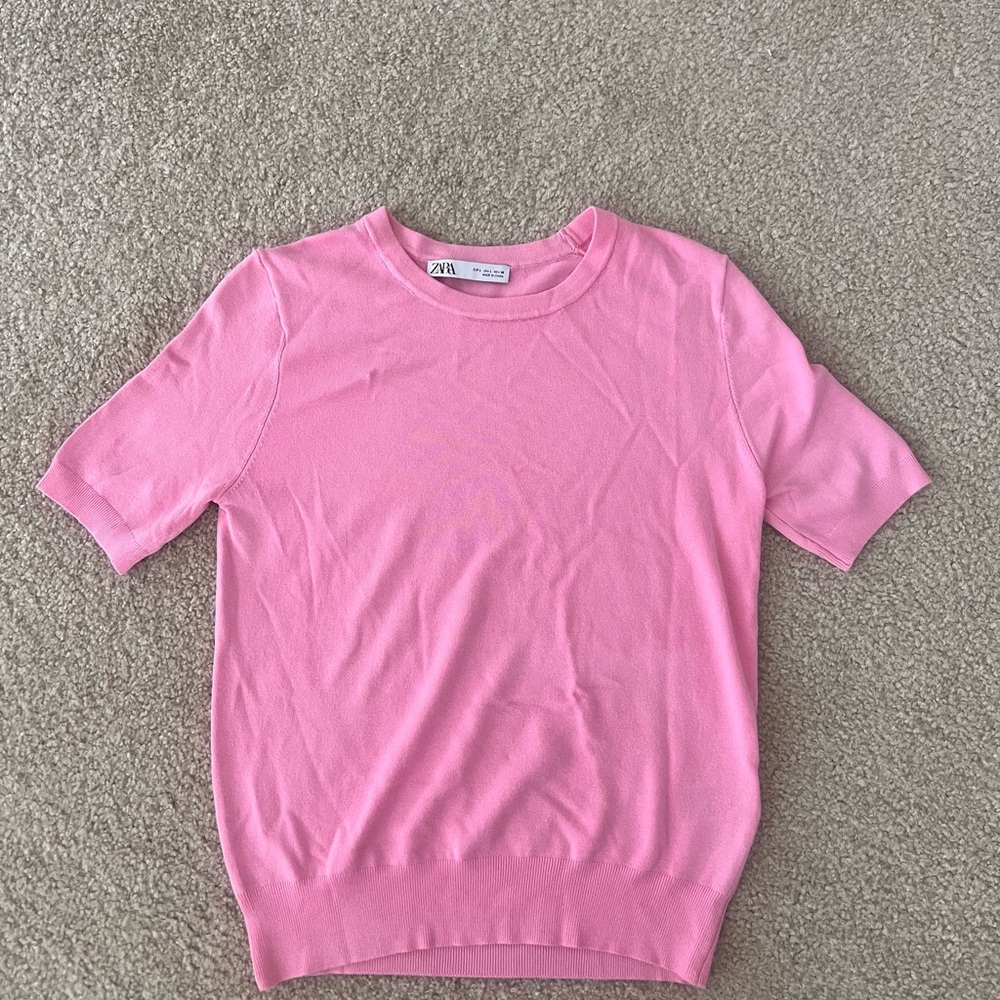 Zara Bubblegum Pink Short Sleeve Knit